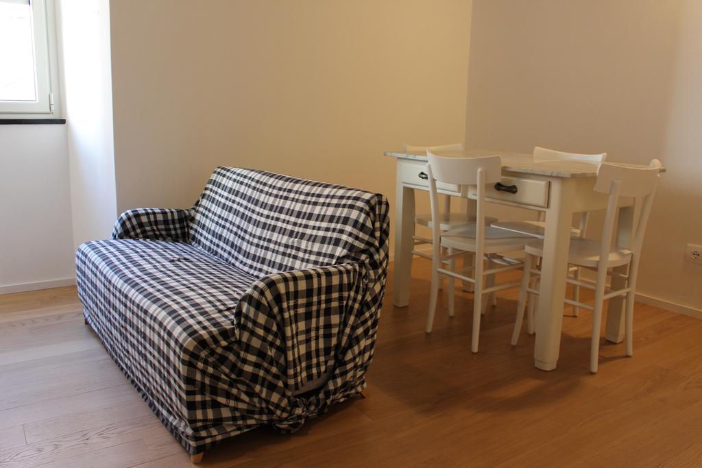 Della Baia Apartment *